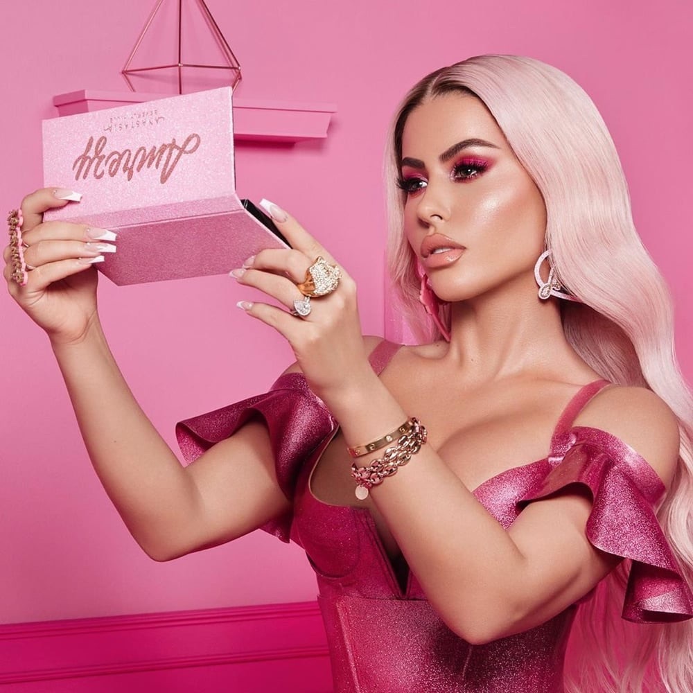 AMREZY X ANASTASIA BEVERLY HILLS EYESHADOW PALETTE